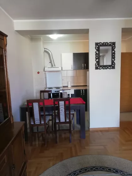 Janka Veselinovića 82 | 4zida.rs