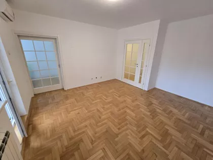 Nede Spasojević | 4zida.rs