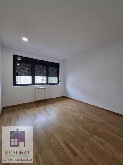 Obrenovac  | 4zida.rs