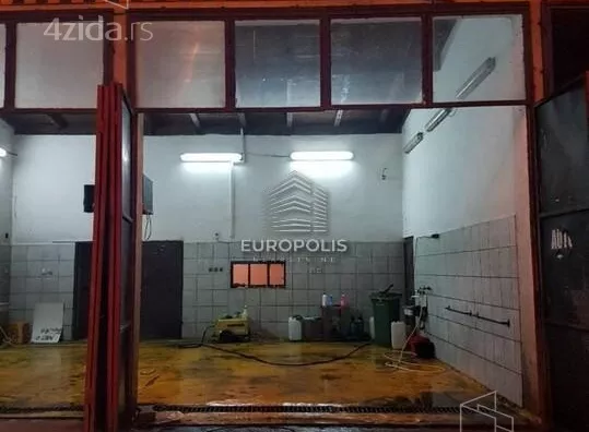 Poslovni prostor | 4zida