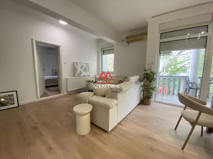 Vase Stajića | 4zida.rs