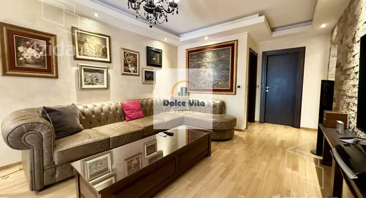 Šestosoban stan | 4zida