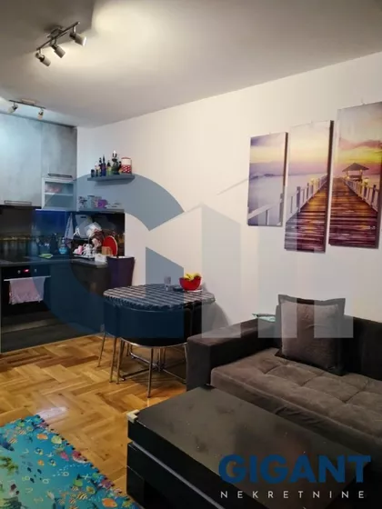 Semjuela Beketa | 4zida.rs