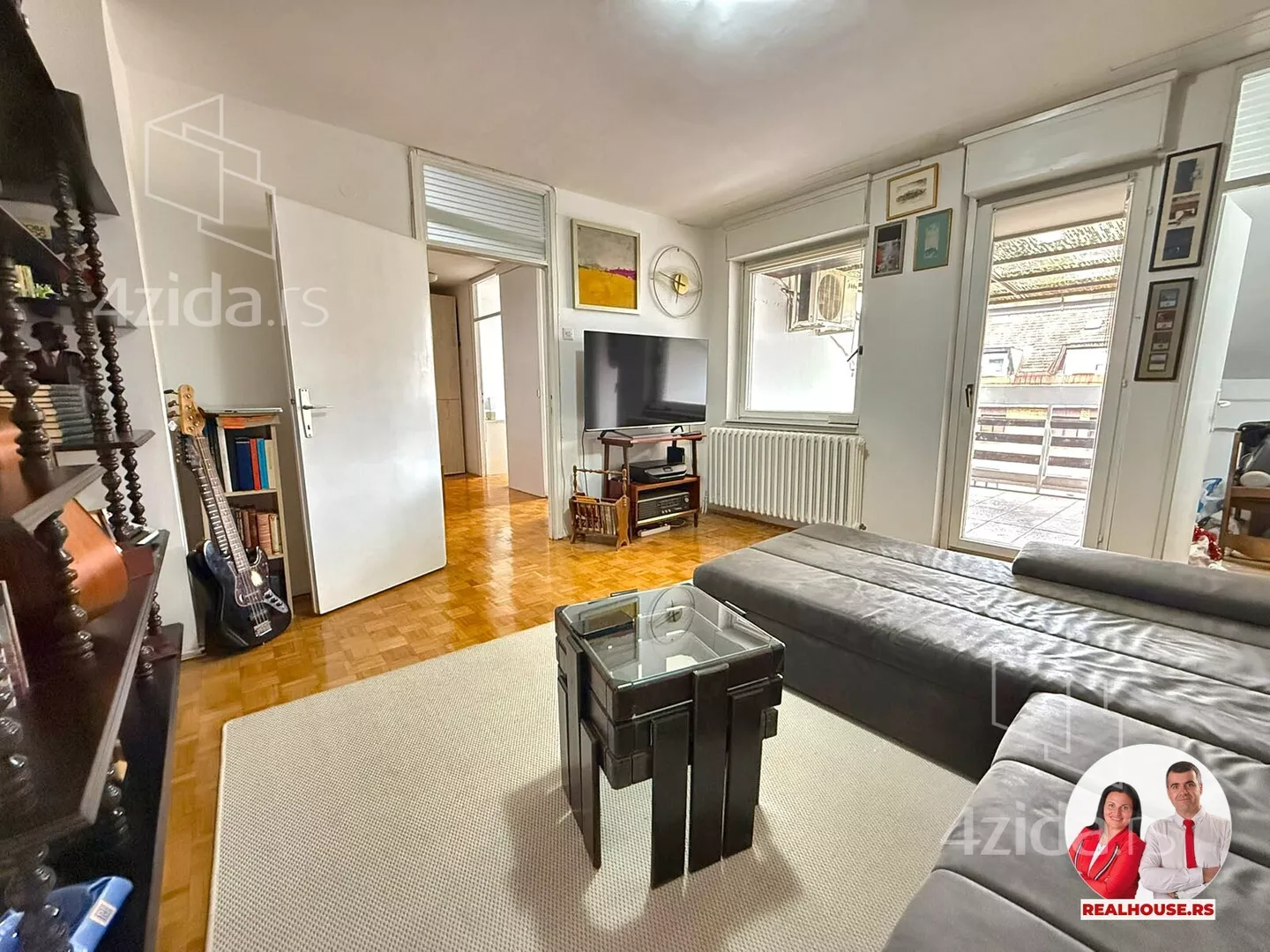 Jednoiposoban stan | 4zida