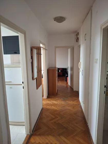 Bulevar Maršala Tolbuhina 35 | 4zida.rs