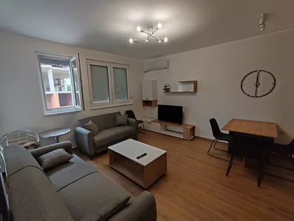 Toše Jovanovića 50 | 4zida.rs