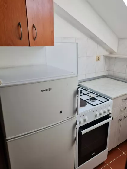 Satelitska Pijaca | 4zida.rs