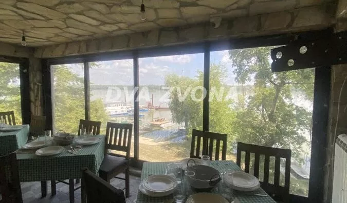 Ugostiteljski objekat | 4zida