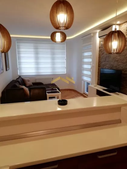 Socijalno | 4zida.rs