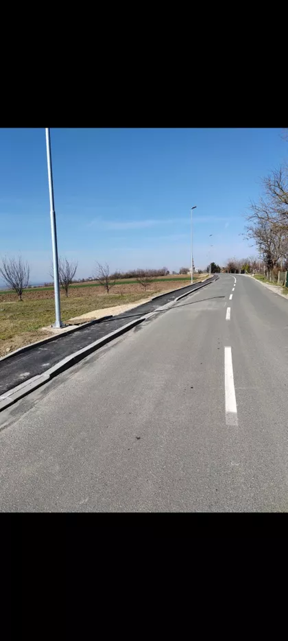Spomenička | 4zida.rs