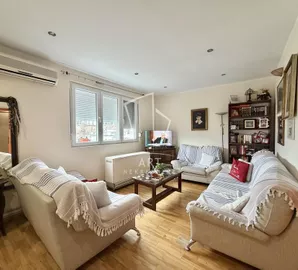 Karađorđev Trg, Zemun opština, Beograd, 3.5 stan | 4zida.rs