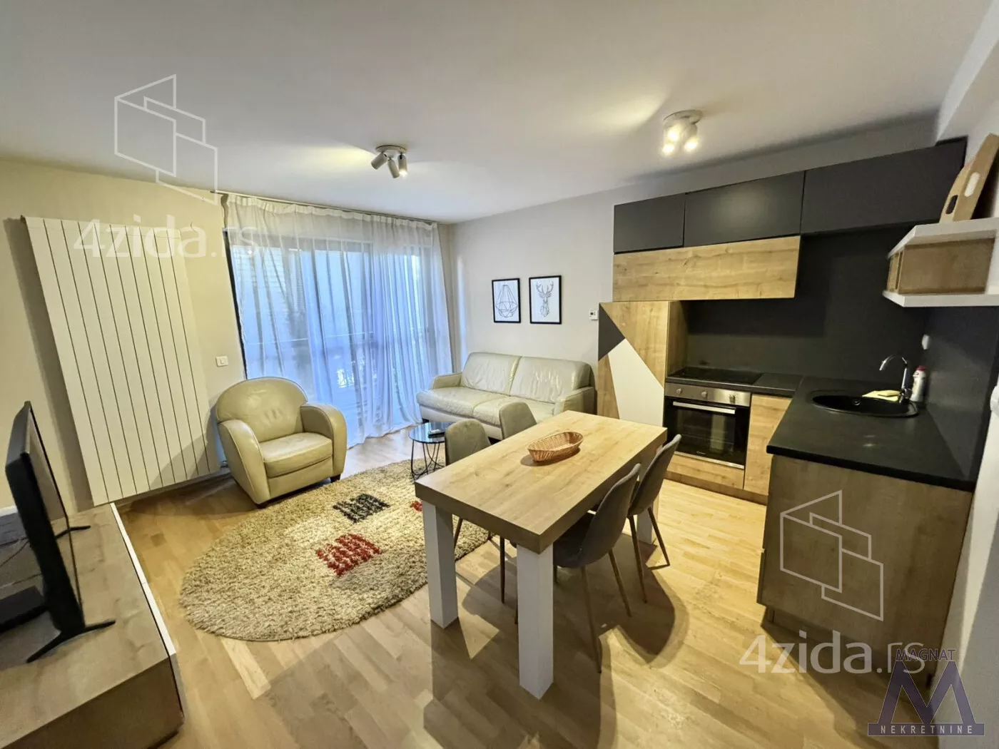 Četvorosoban stan | 4zida