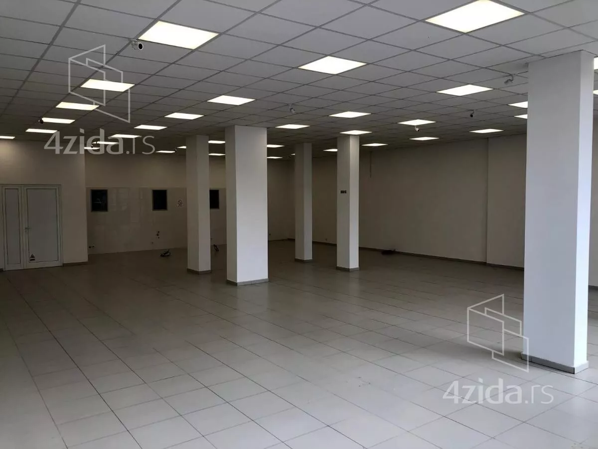 Poslovni prostor | 4zida