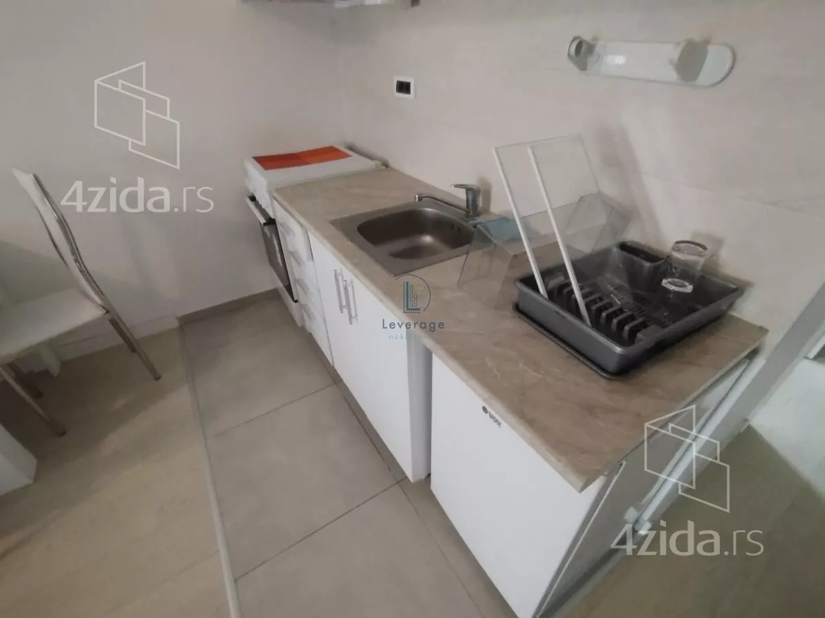 Garsonjera | 4zida