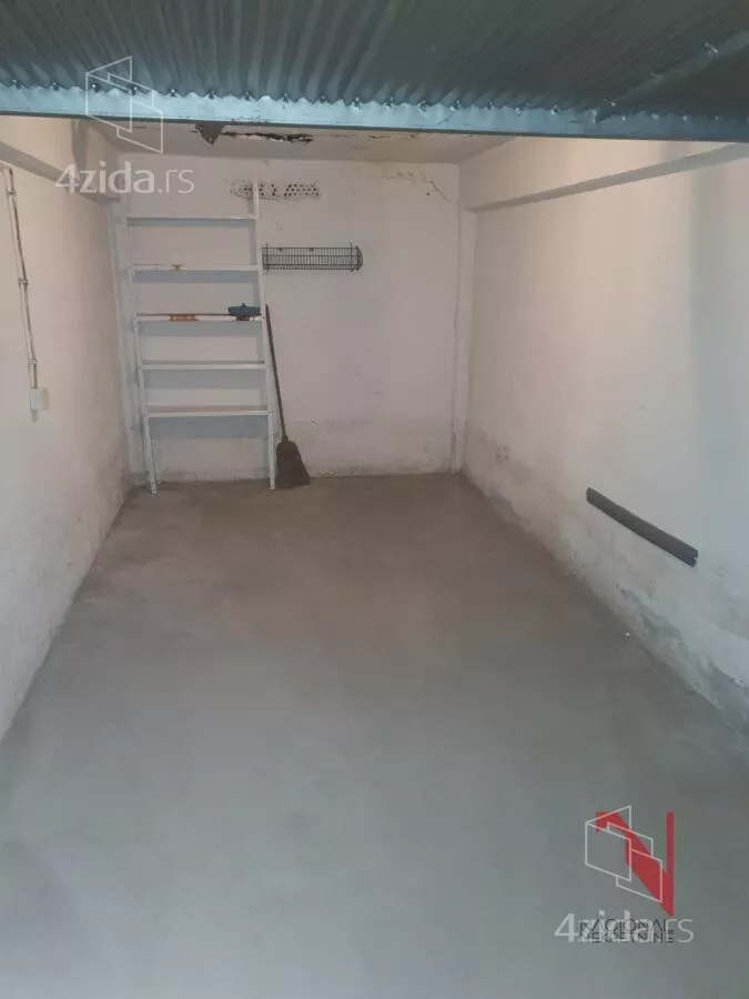 Garaža/Parking | 4zida