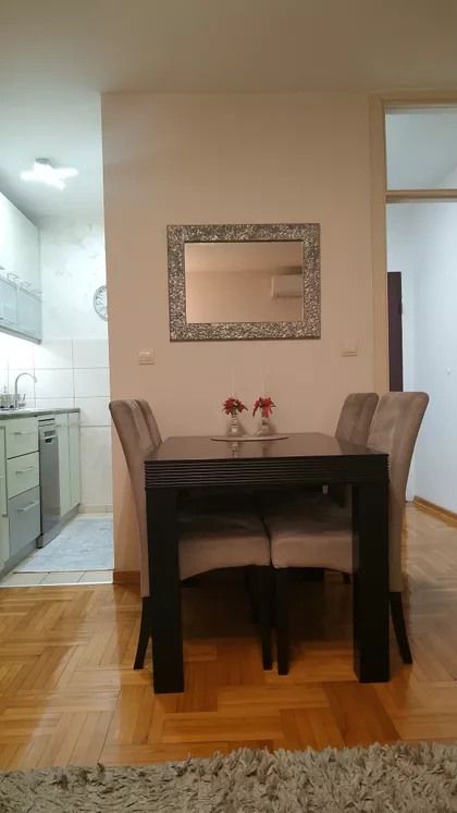 Petra Jovanovića | 4zida.rs