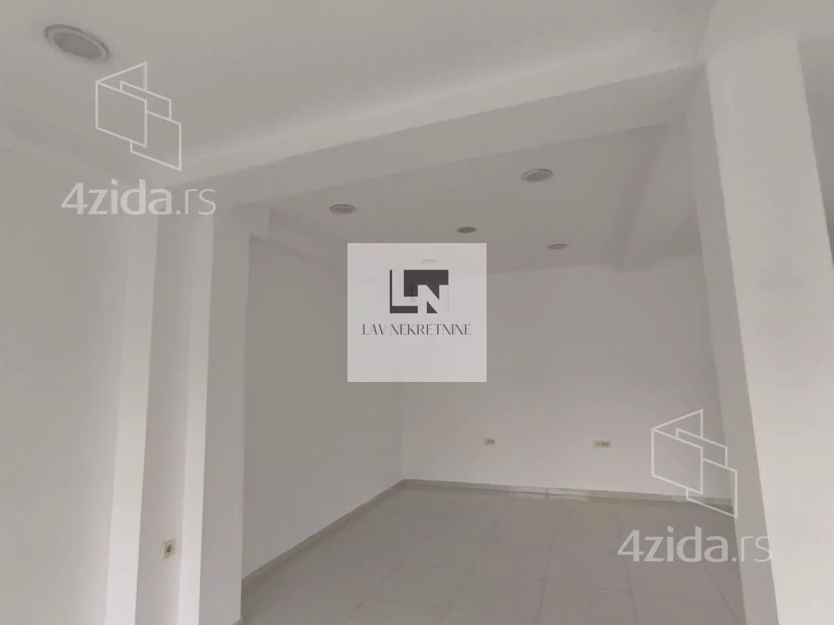 Lokal | 4zida
