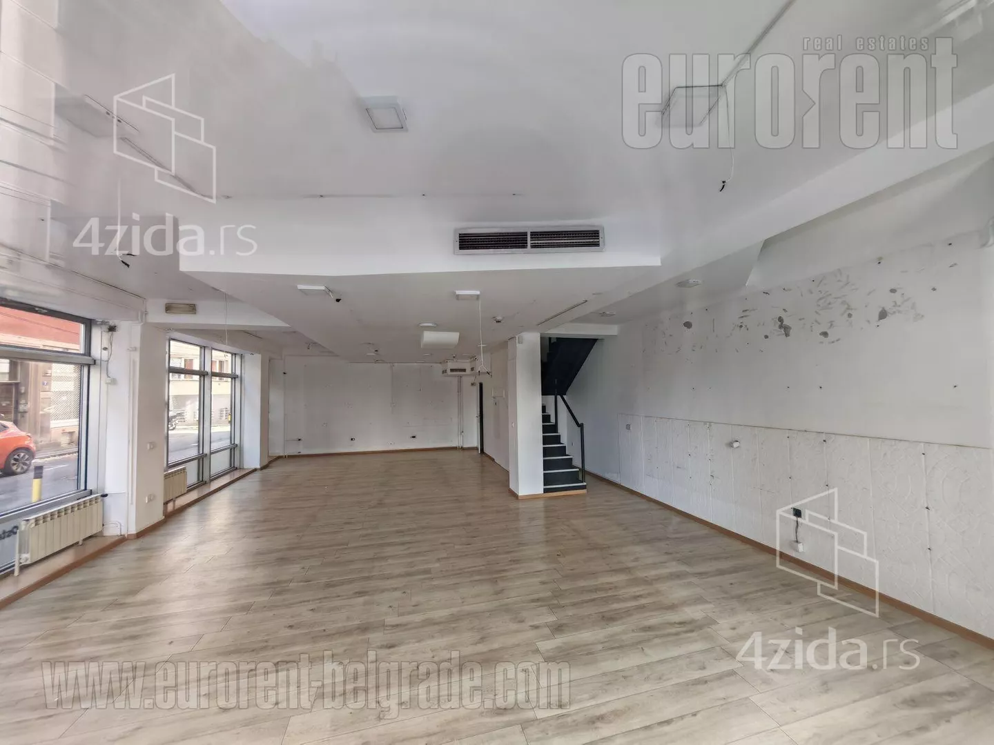 Poslovni prostor | 4zida