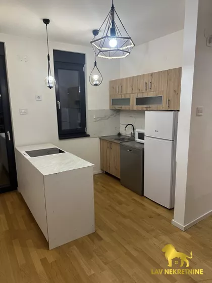 SENTELEKI KORNELA | 4zida.rs