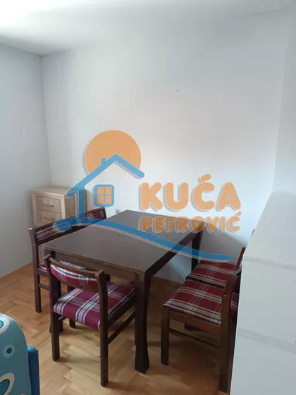 Knjazevačka | 4zida.rs