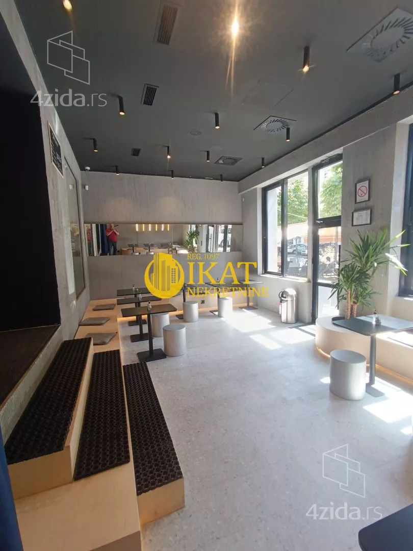 Lokal | 4zida