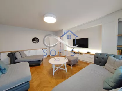 Trg neznanog junaka | 4zida.rs