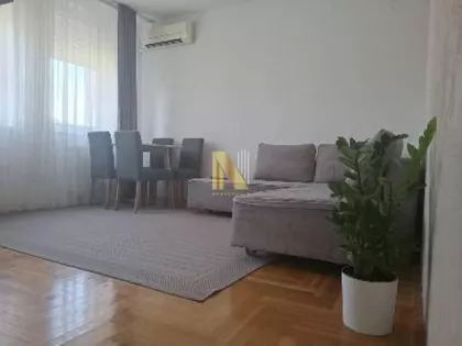 Banatić | 4zida.rs
