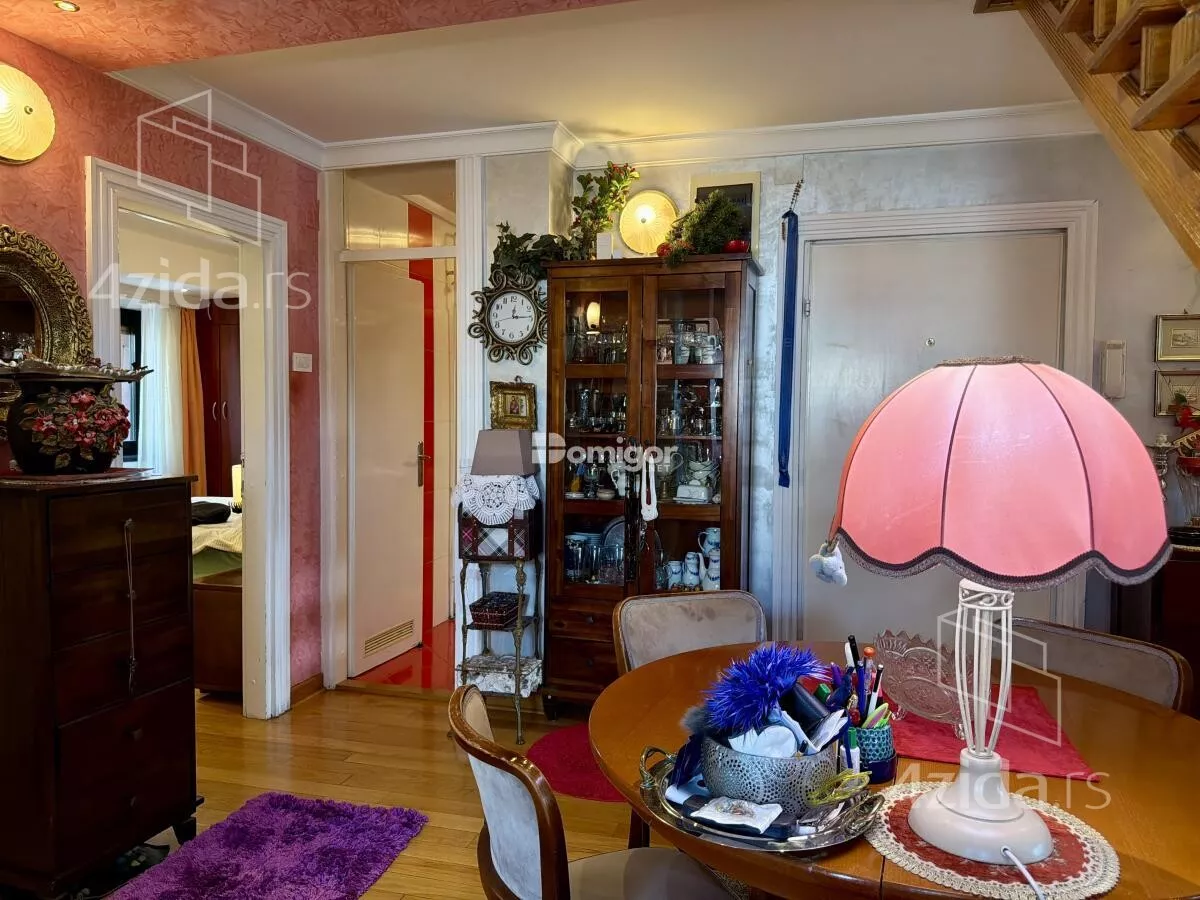 Četvoroiposoban stan | 4zida