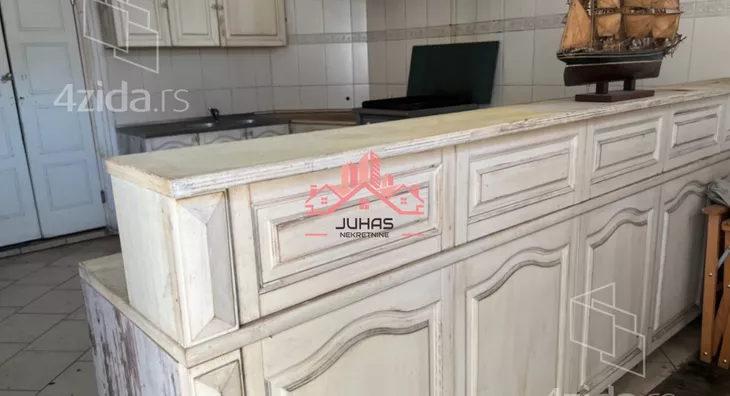 Ugostiteljski objekat | 4zida