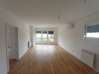 Veselina Čajkanovića | 4zida.rs