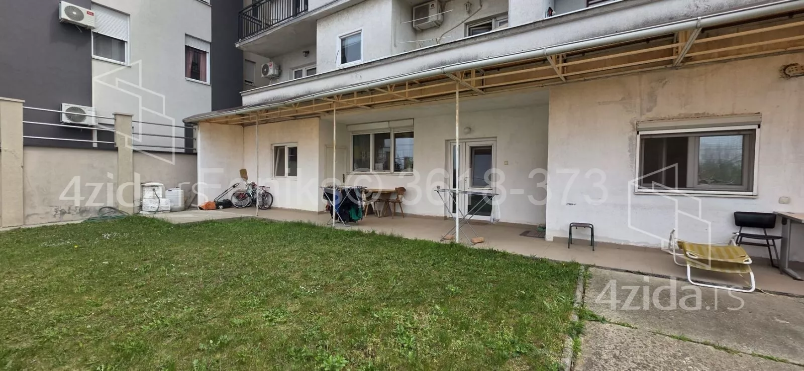 Sedmosoban stan | 4zida