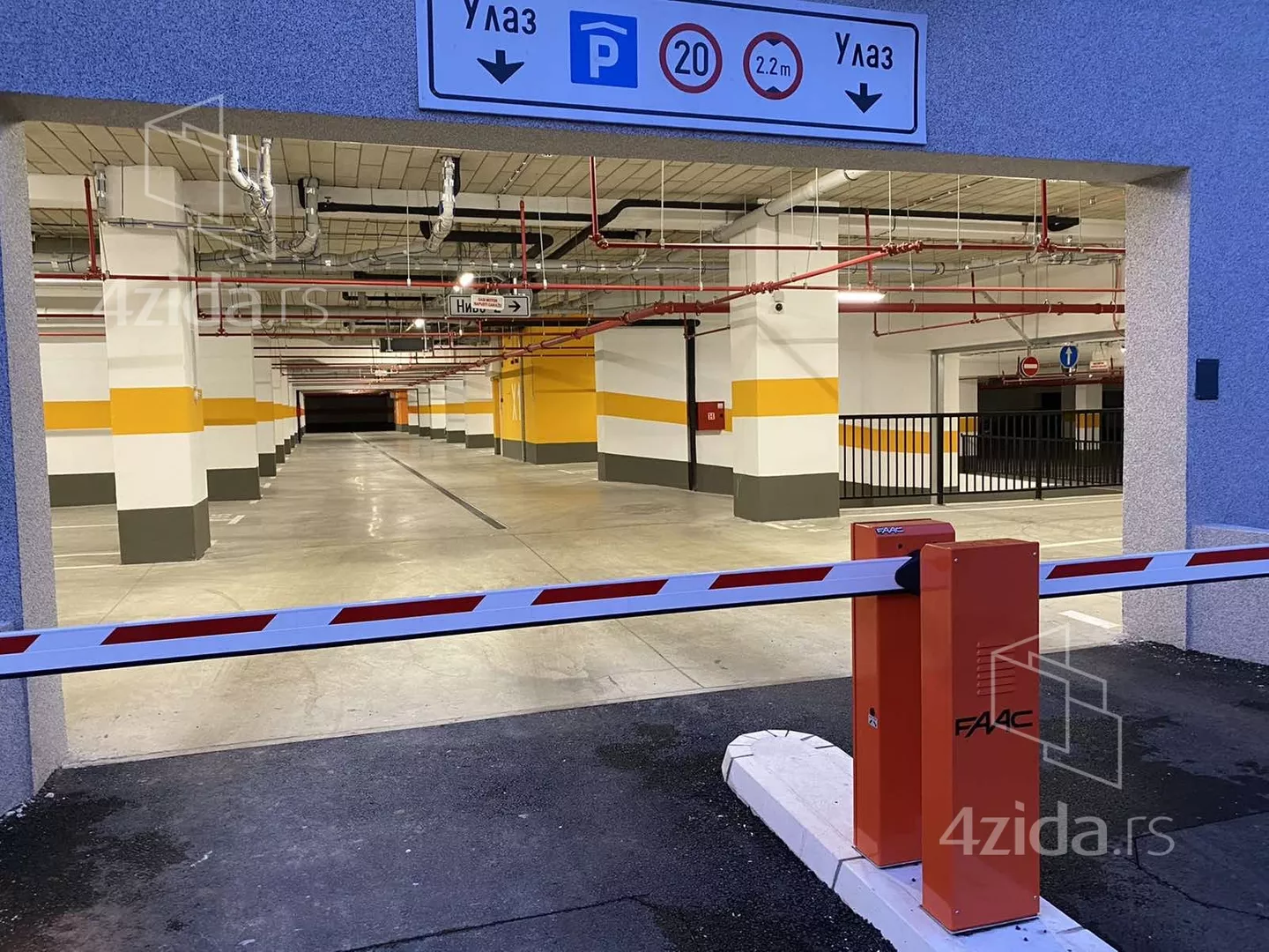 Garaža | 4zida