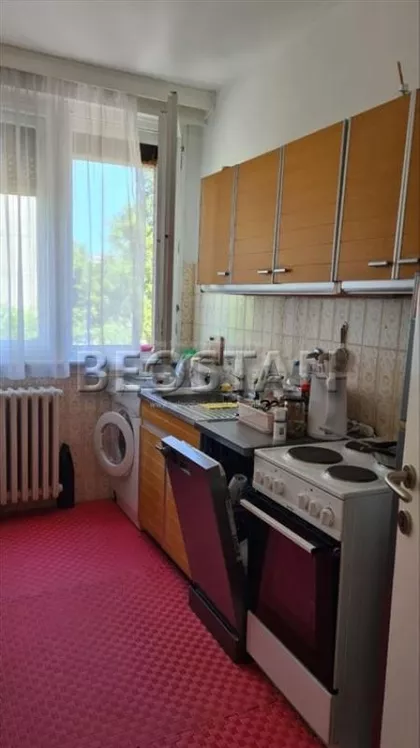 Bulevar Maršala Tolbuhina | 4zida.rs