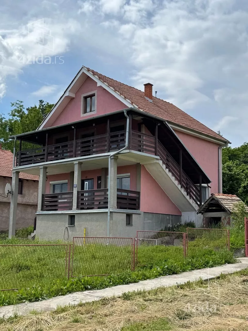 3-etažna kuća | 4zida