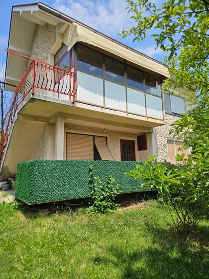 Lipovačka bb | 4zida.rs