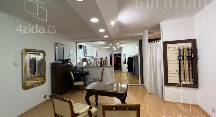 Poslovni prostor | 4zida