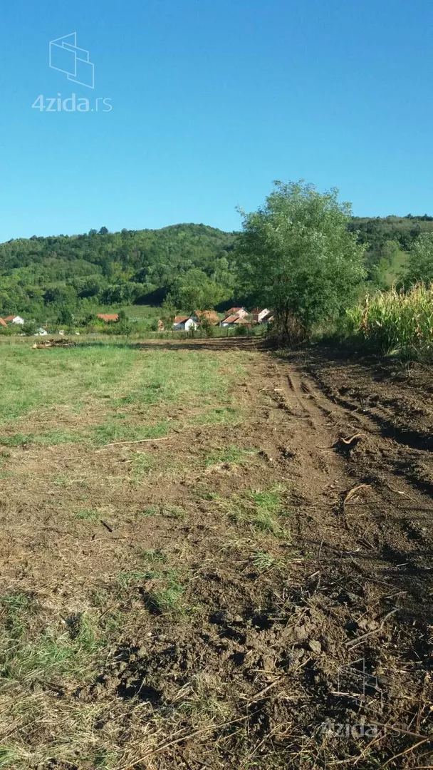 Građevinsko zemljište | 4zida
