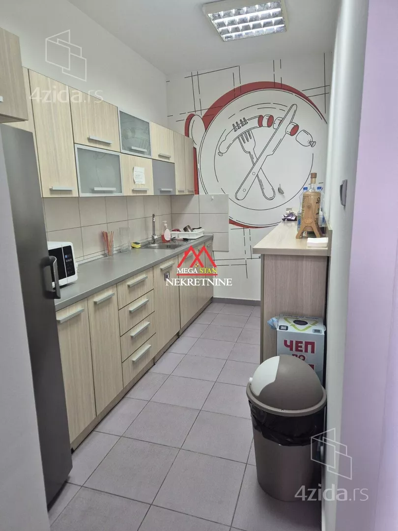 Poslovni prostor | 4zida