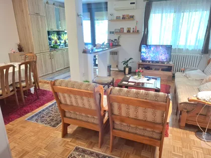 Bulevar oslobodjenja | 4zida.rs