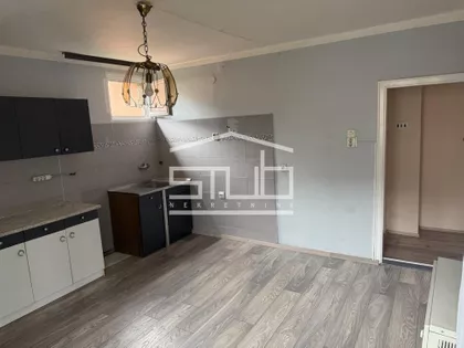 Lješka | 4zida.rs