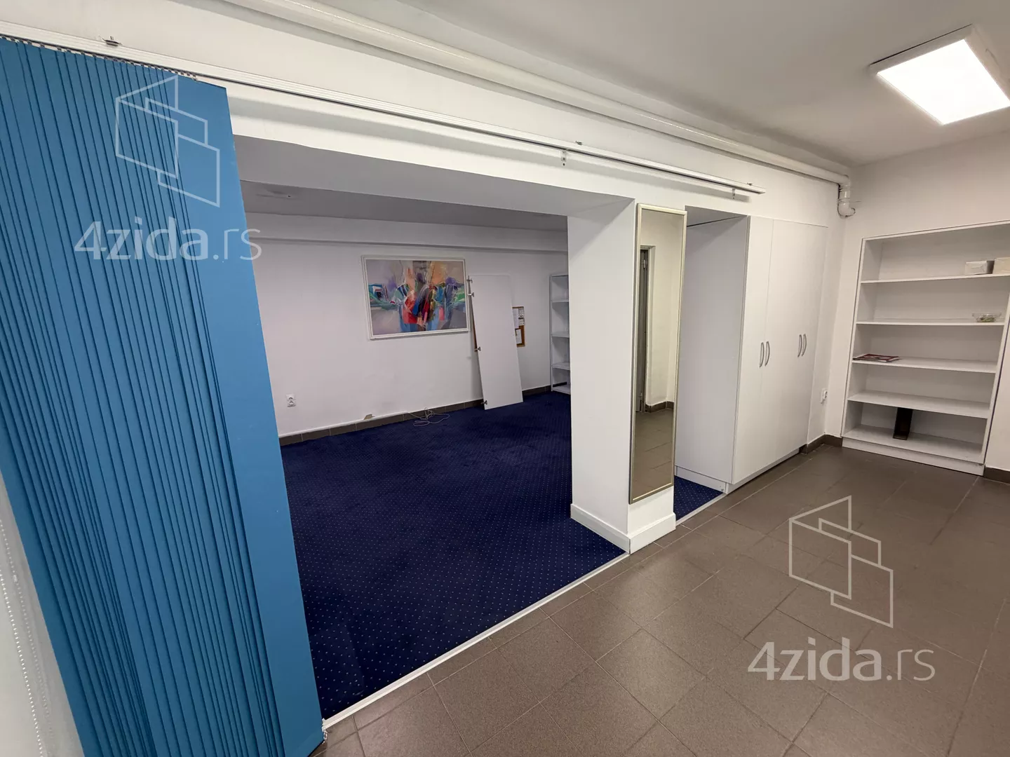 Lokal | 4zida