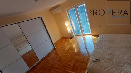 Momčila Milovanovića | 4zida.rs