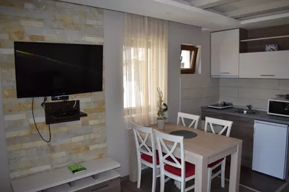 Kraljevi Čardaci | 4zida.rs