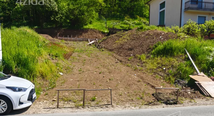 Građevinsko zemljište | 4zida