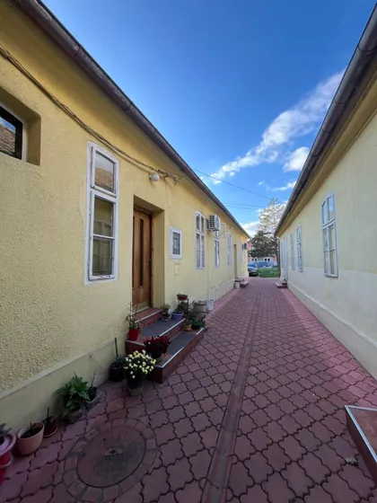 Gradske lokacije | 4zida.rs