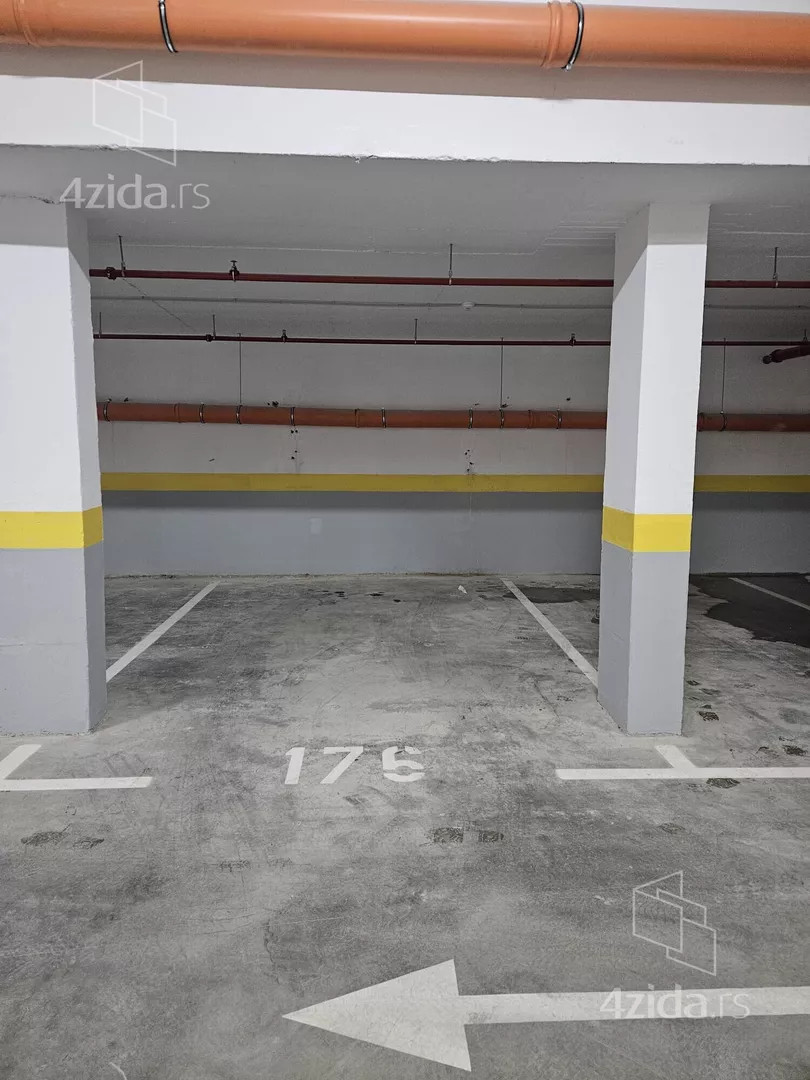 Parking | 4zida