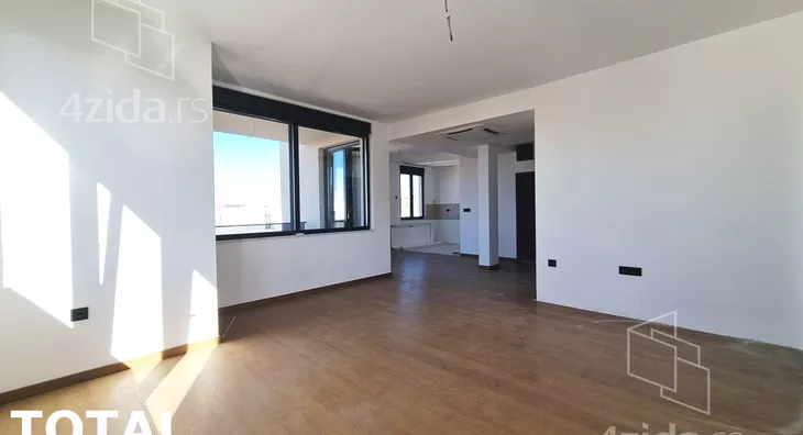 Četvoroiposoban stan | 4zida