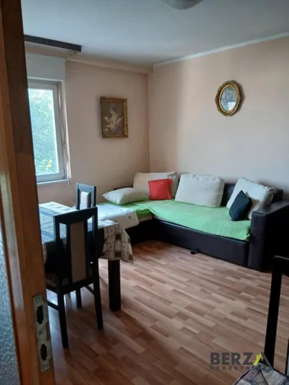 Železnička stanica | 4zida.rs