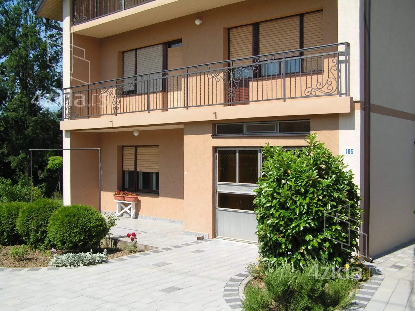 3-etažna kuća | 4zida