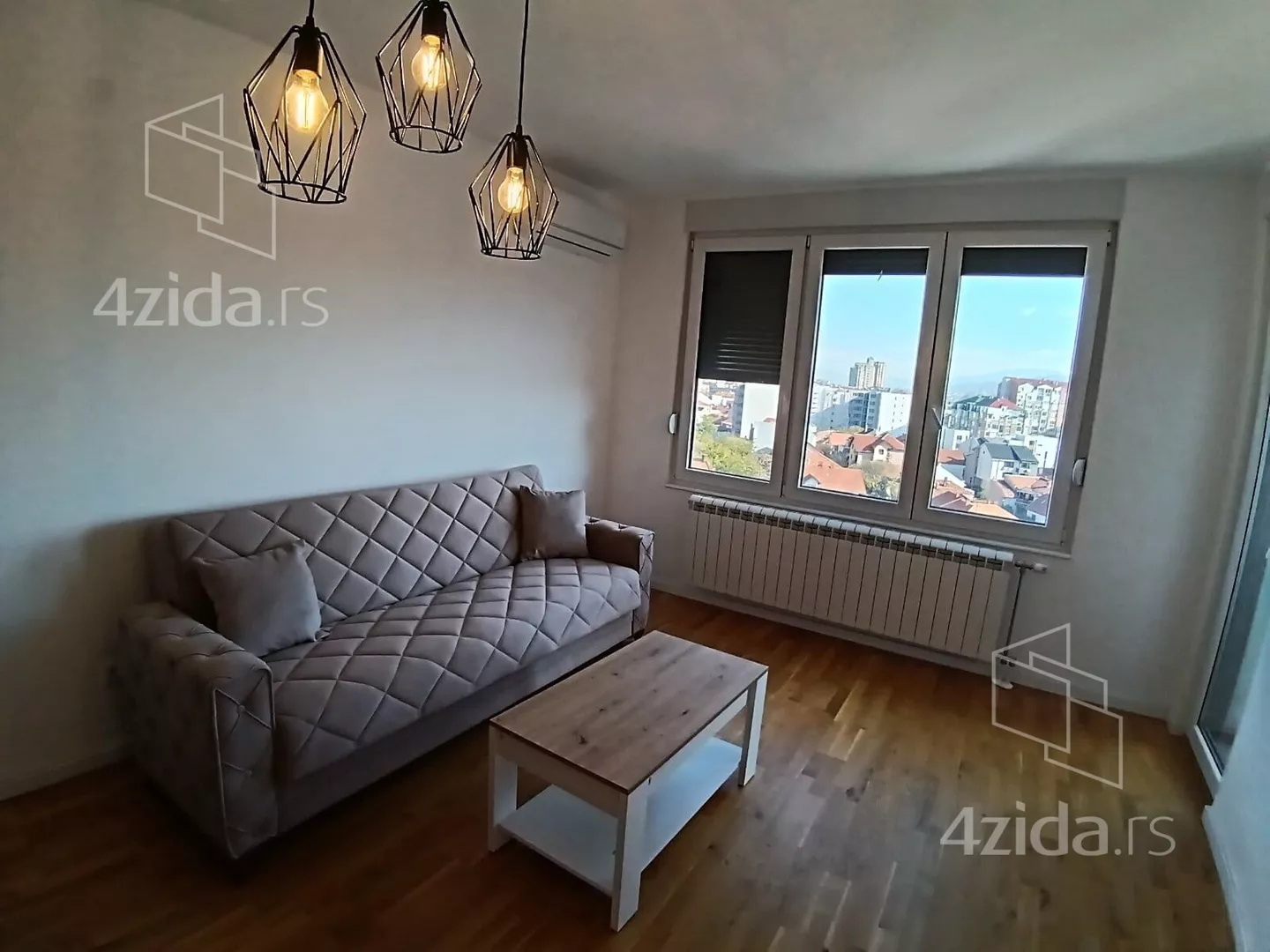 Dvoiposoban stan | 4zida